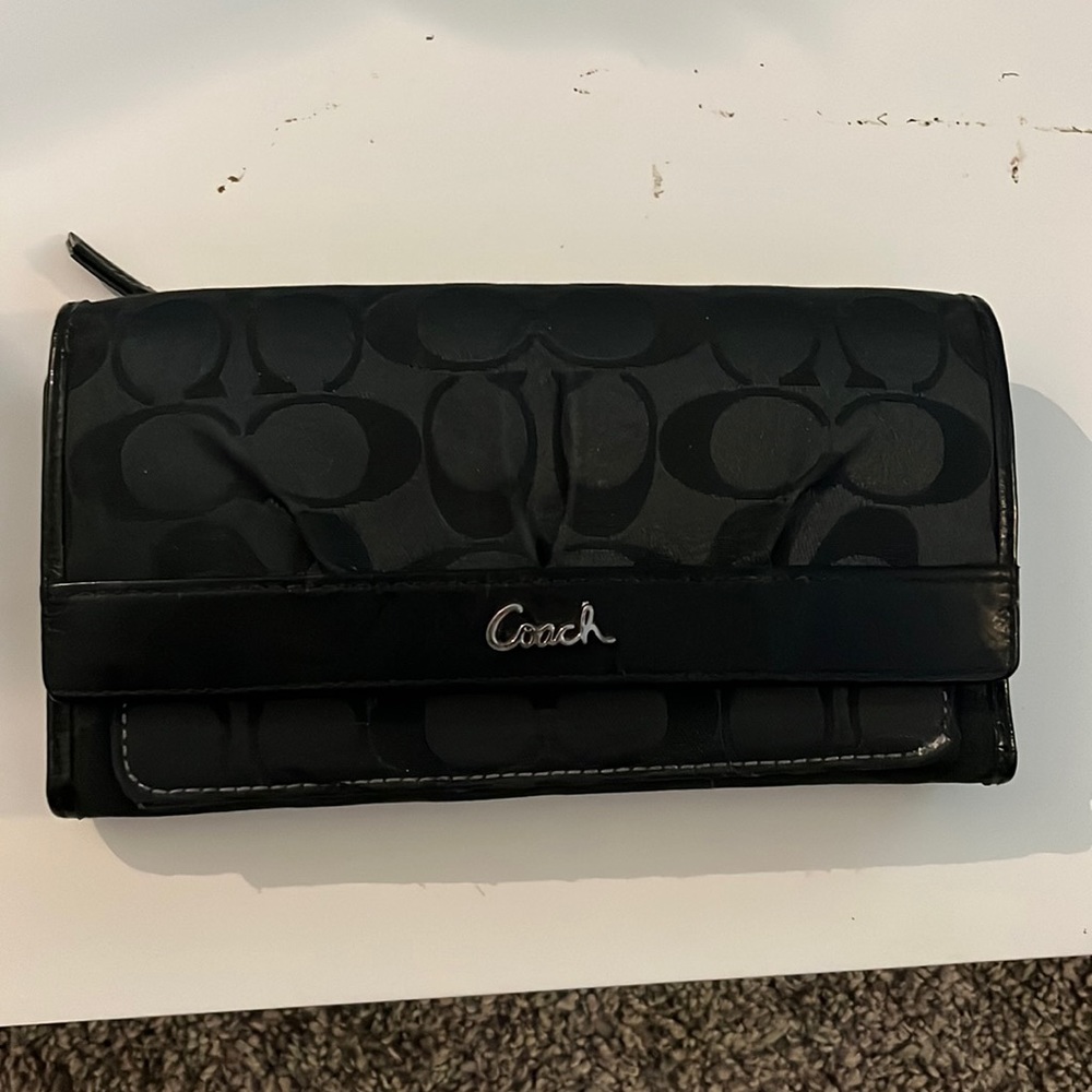 Black Coach Wallet Trifold
